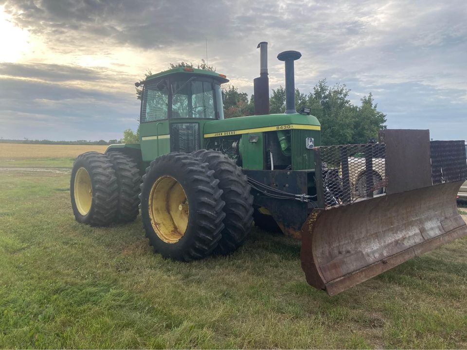 Tractor 1 - Image 2