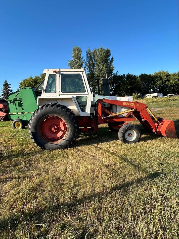 Tractor 3 - Image 3