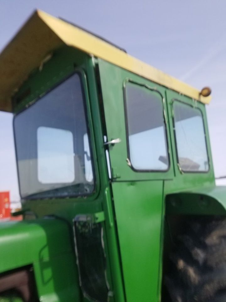 John Deere 5020 Image 4