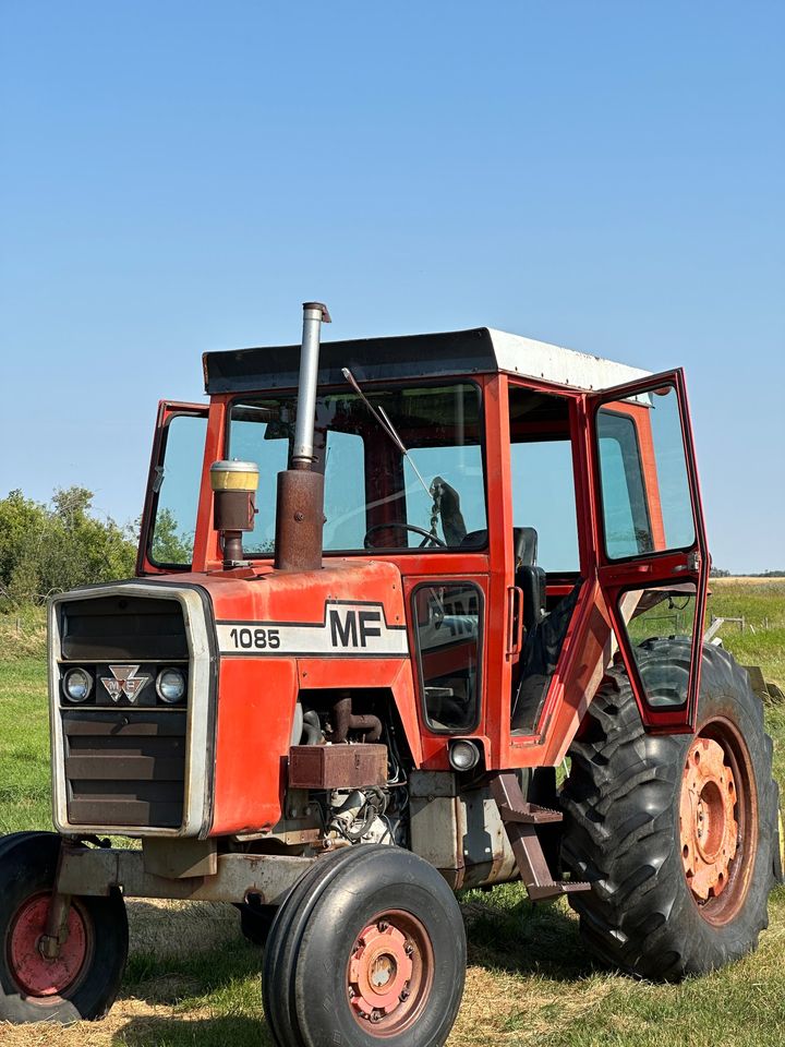 Massey Ferguson 1085